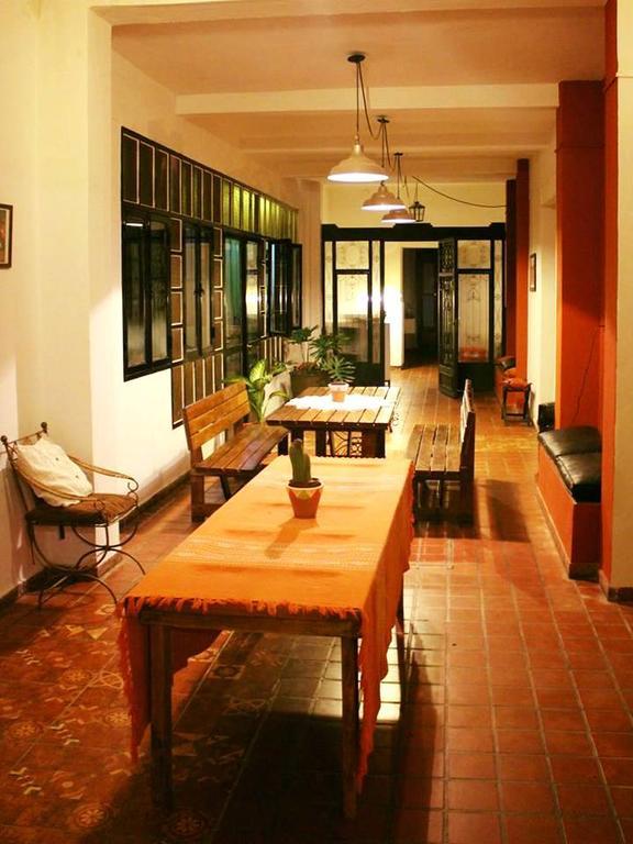 Gute Nacht Hostel La Rioja Extérieur photo